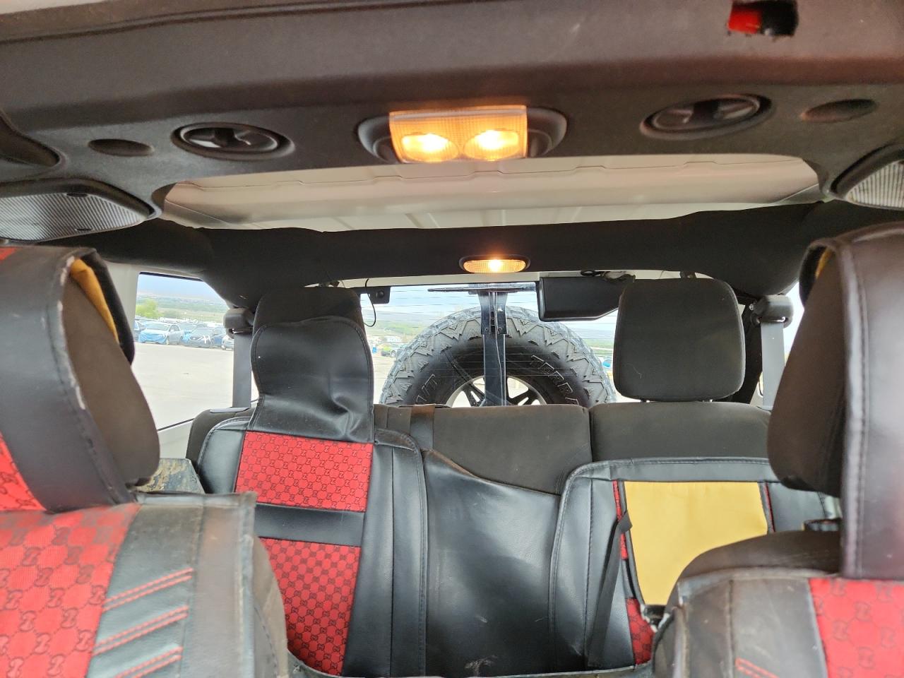 2015 Jeep Wrangler Unlimited Sport VIN: 1C4BJWDG9FL638996 Lot: 82263325