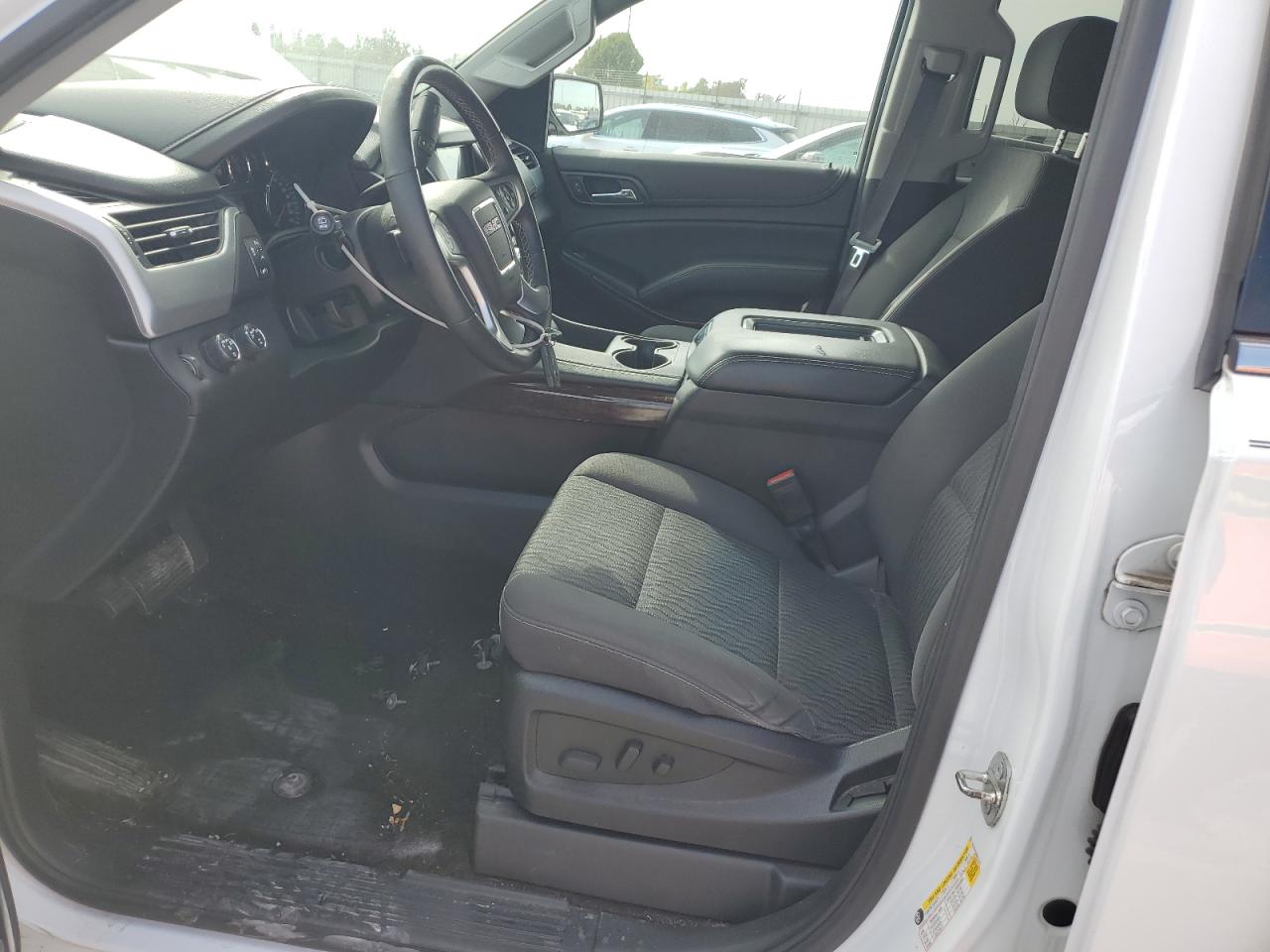 2017 GMC Yukon Sle VIN: 1GKS2AKC6HR277411 Lot: 85935115