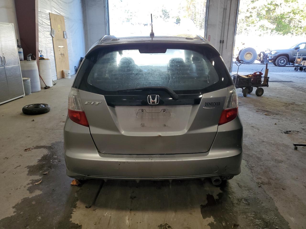 2010 Honda Fit Sport VIN: JHMGE8H49AC001975 Lot: 84868145