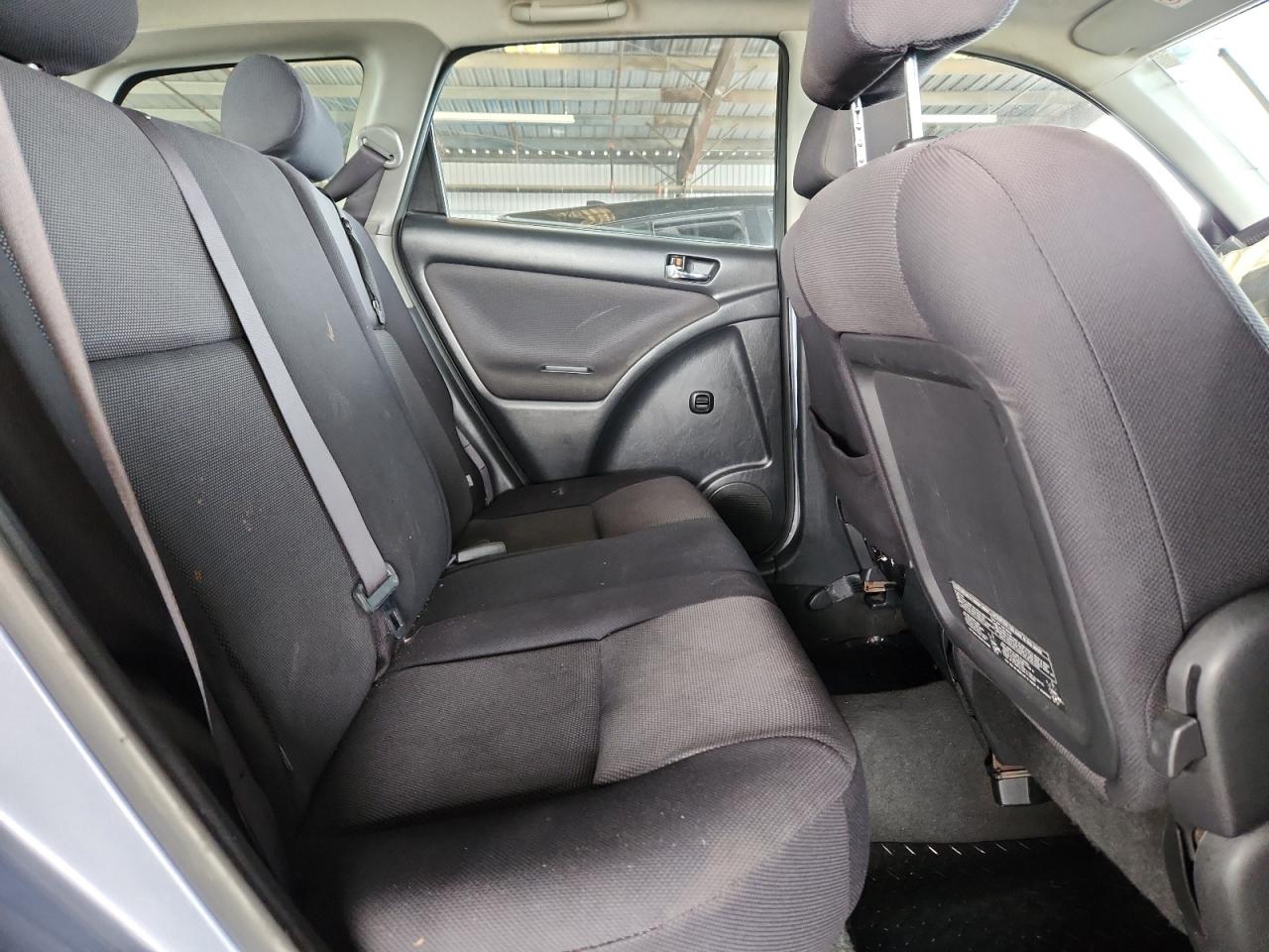 2004 Toyota Corolla Matrix Xr VIN: 2T1KR32E14C281861 Lot: 82744295