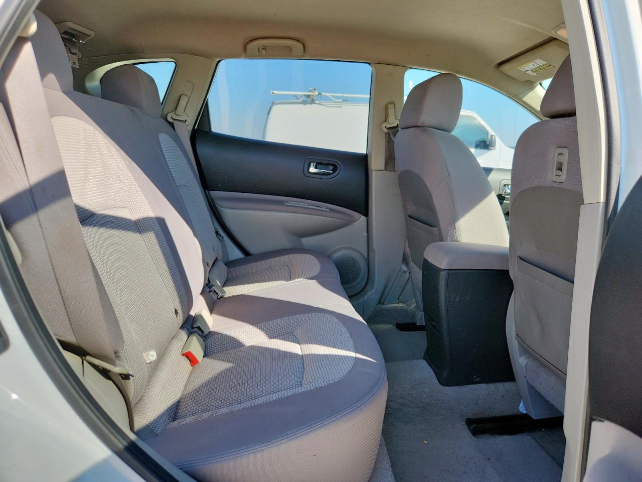 2011 Nissan Rogue S VIN: JN8AS5MT0BW153420 Lot: 86102635