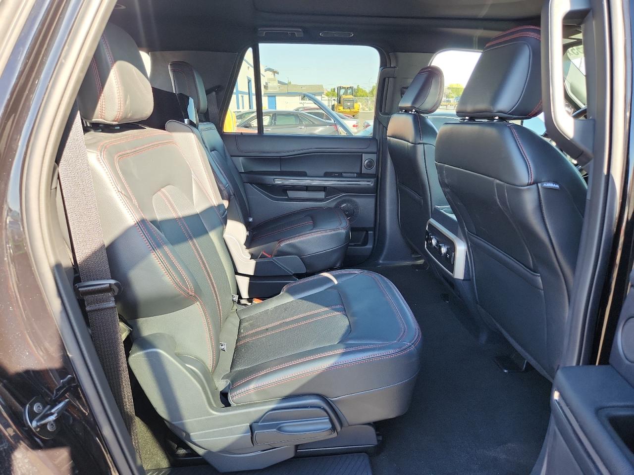 2024 Ford Expedition Max Limited VIN: 1FMJK2A89REA76052 Lot: 84904655