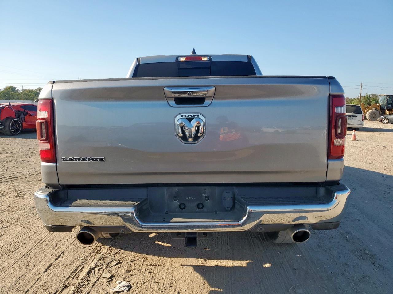 2019 Ram 1500 Laramie VIN: 1C6RREJT6KN613689 Lot: 84820645