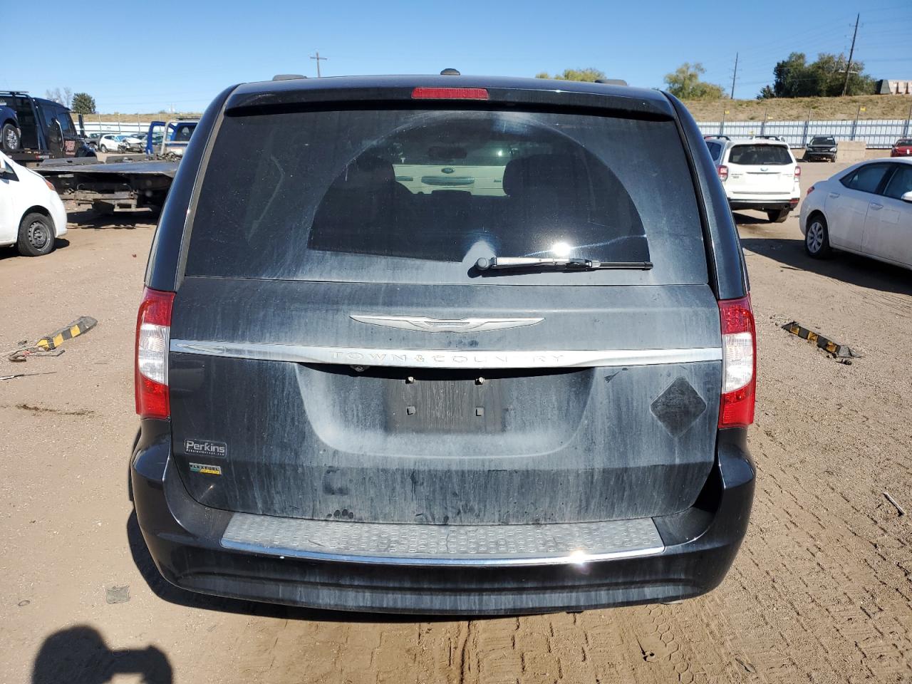 2016 Chrysler Town & Country Touring VIN: 2C4RC1BG7GR293586 Lot: 82755625