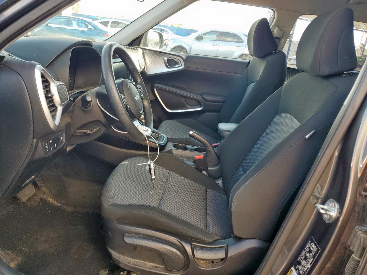 2022 Kia Soul Lx VIN: KNDJ23AU0N7806596 Lot: 85878435