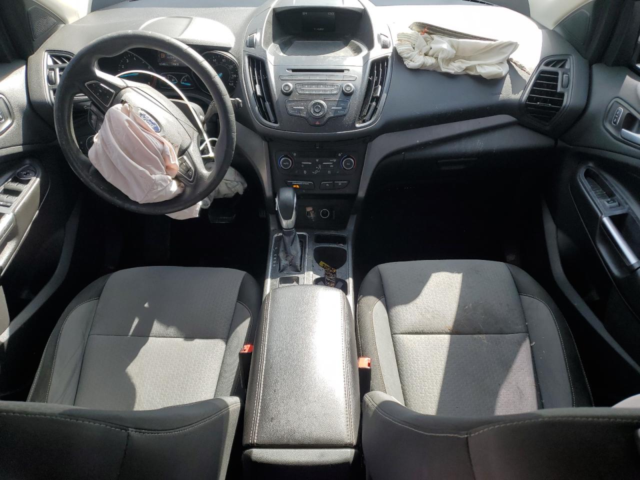 2018 Ford Escape Se VIN: 1FMCU9GD3JUB08326 Lot: 89702735