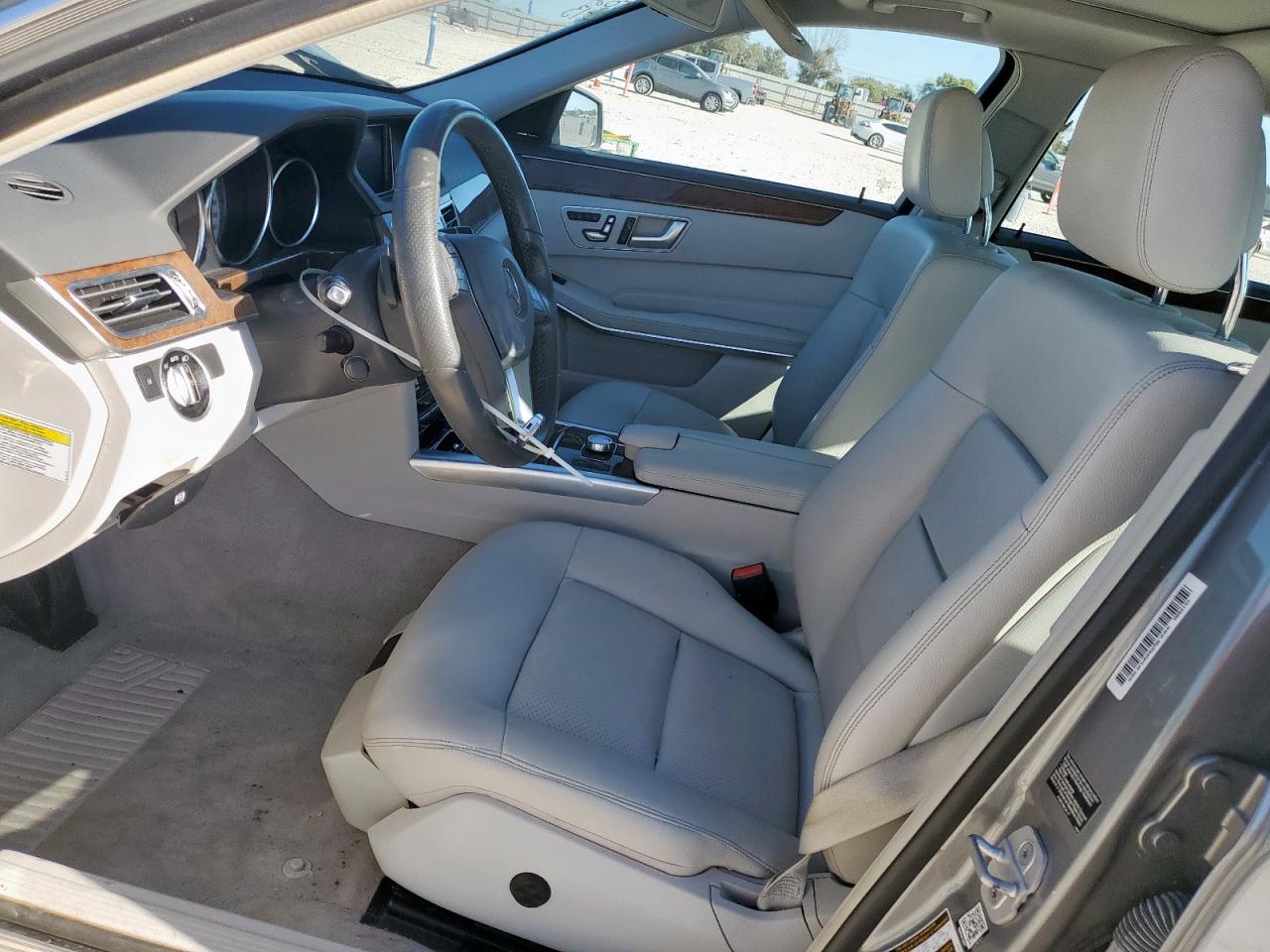 2014 Mercedes-Benz E 350 VIN: WDDHF5KB3EA961728 Lot: 86743695