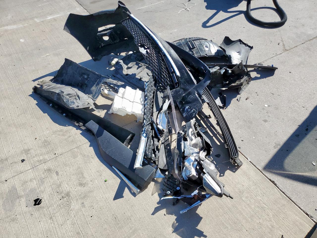 2015 Infiniti Q50 Base VIN: JN1BV7AP2FM349129 Lot: 85902815