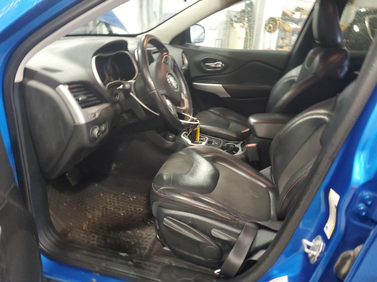 2017 Jeep Cherokee Trailhawk VIN: 1C4PJMBS8HW635655 Lot: 90594115