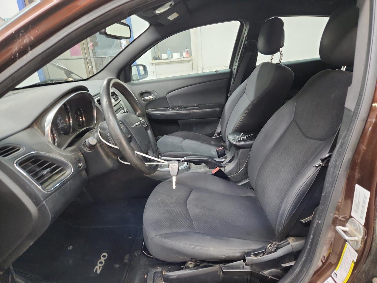 2012 Chrysler 200 Lx VIN: 1C3CCBAB9CN267763 Lot: 90115585