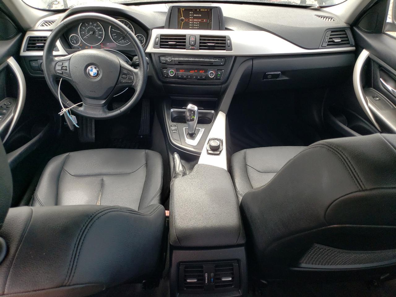 2014 BMW 320 I xDrive VIN: WBA3C3G5XENS70903 Lot: 86040315