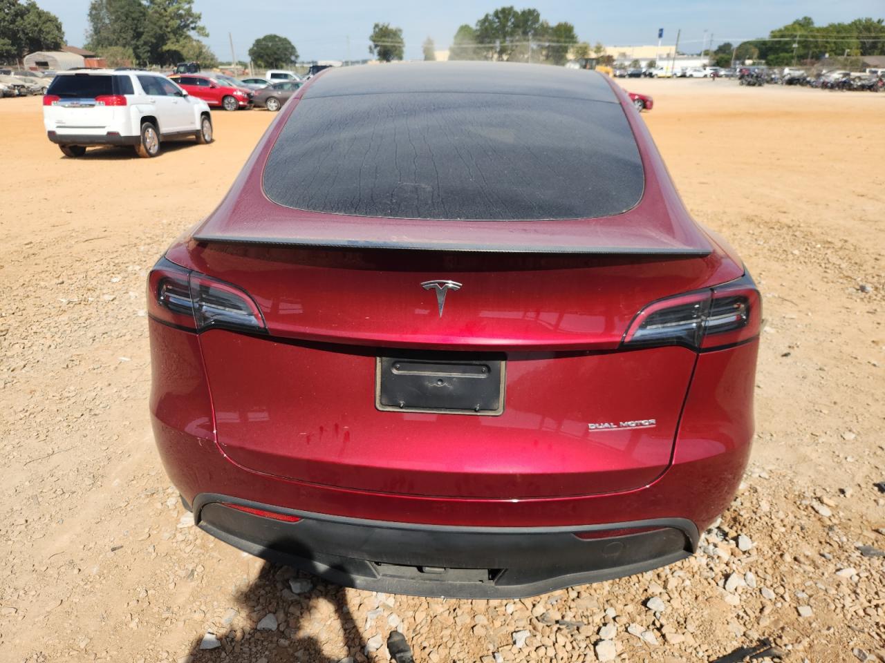2024 Tesla Model Y VIN: 7SAYGDEF3RA332659 Lot: 86792325