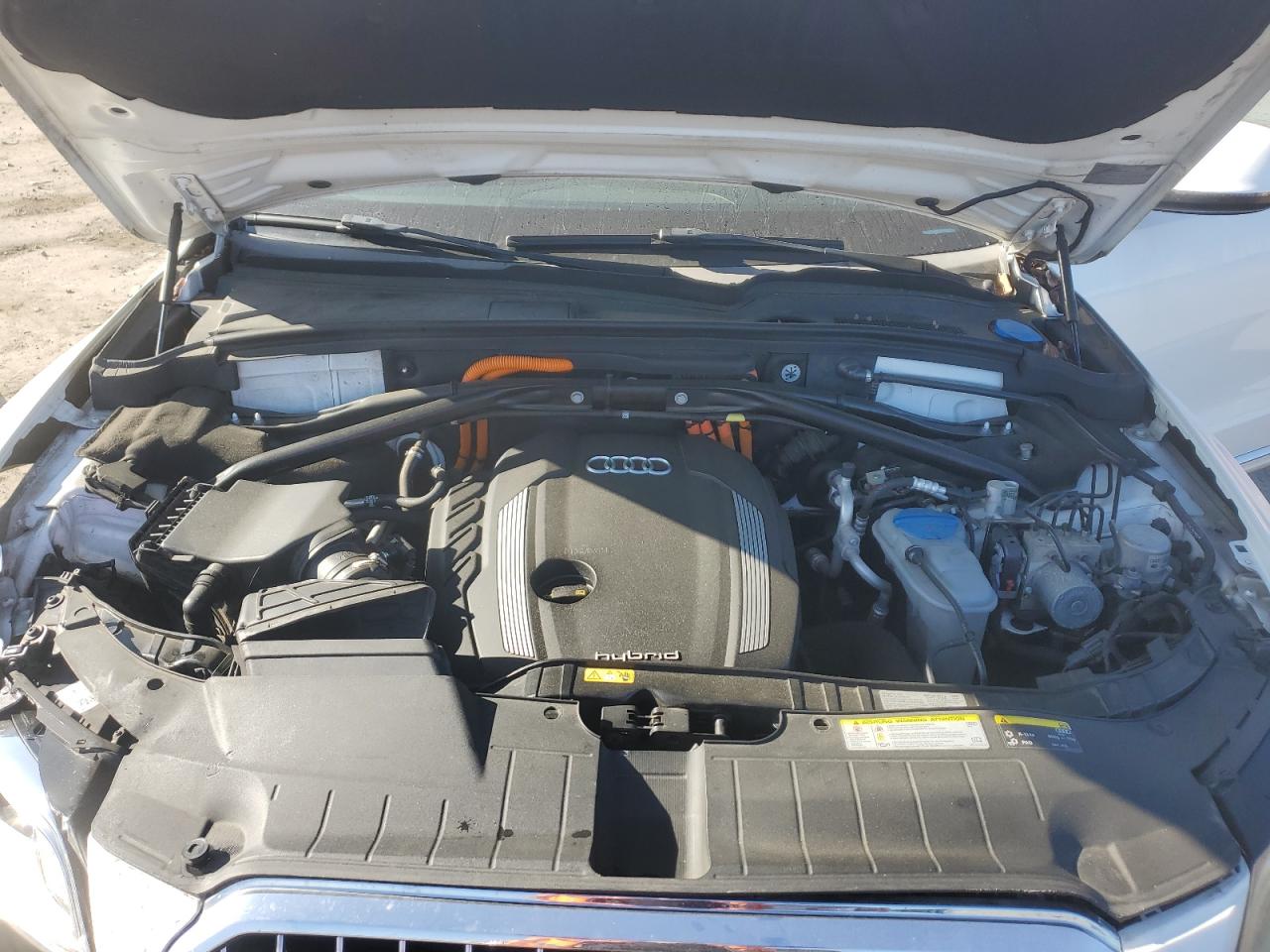 2014 Audi Q5 Premium Hybrid VIN: WA1C8AFP5EA059637 Lot: 84731435