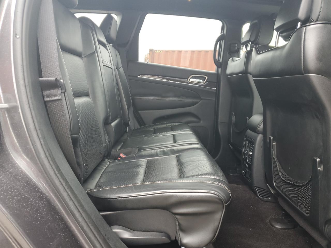 2017 Jeep Grand Cherokee Overland VIN: 1C4RJECG5HC605538 Lot: 81946415