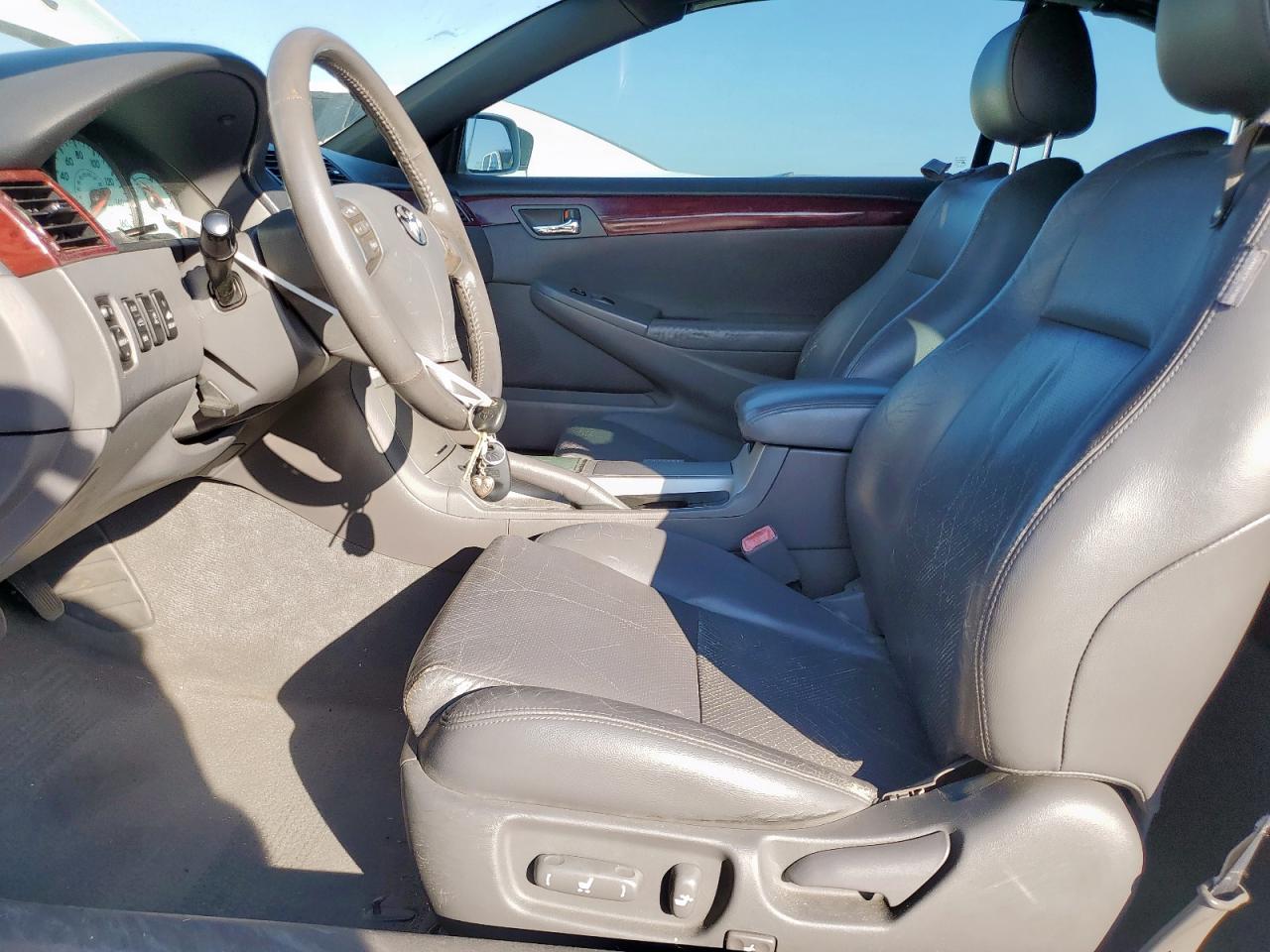 2005 Toyota Camry Solara Se VIN: 4T1FA38P45U050292 Lot: 82353165