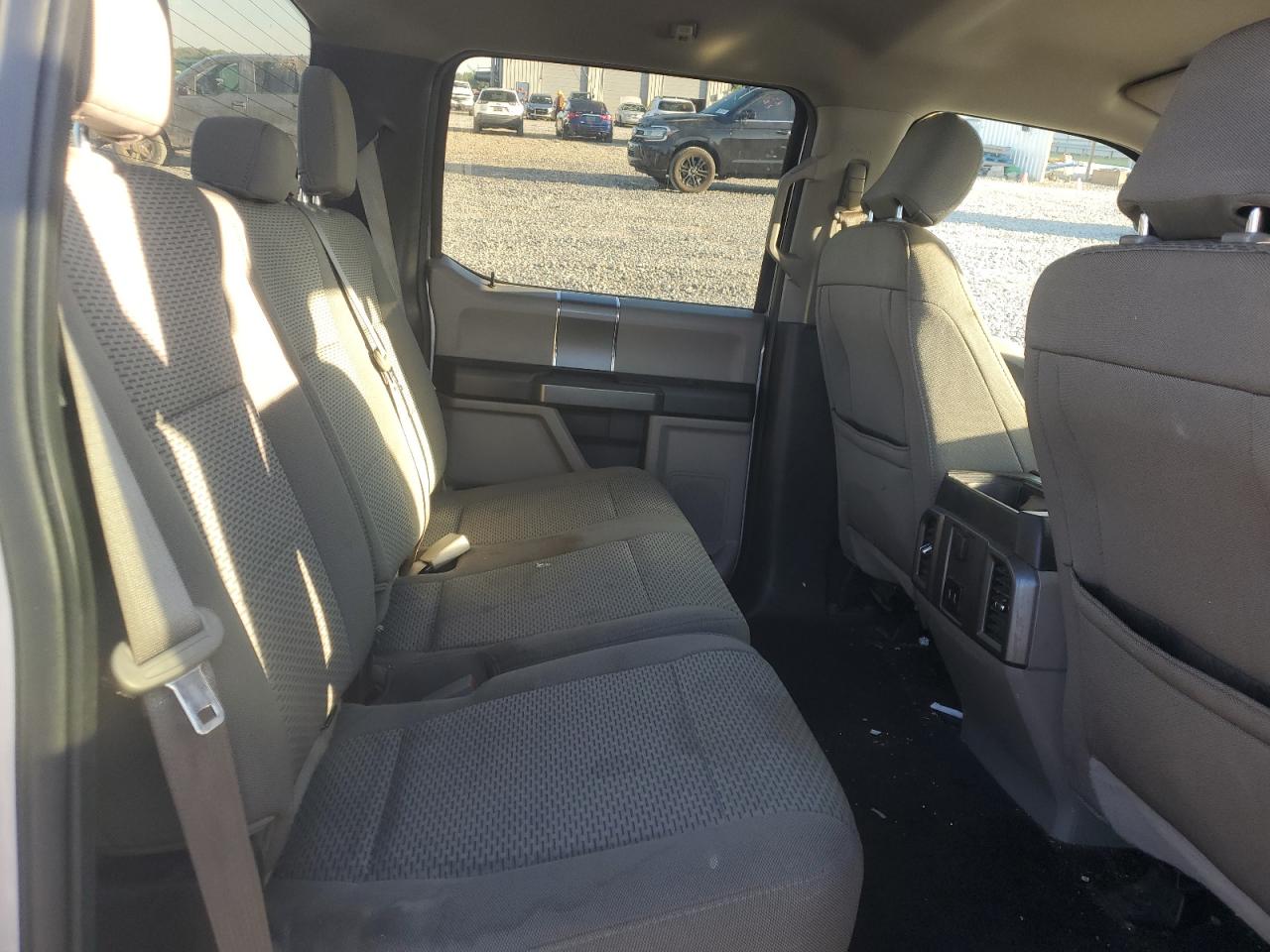 2018 Ford F150 Supercrew VIN: 1FTEW1CP3JKC59915 Lot: 86076335
