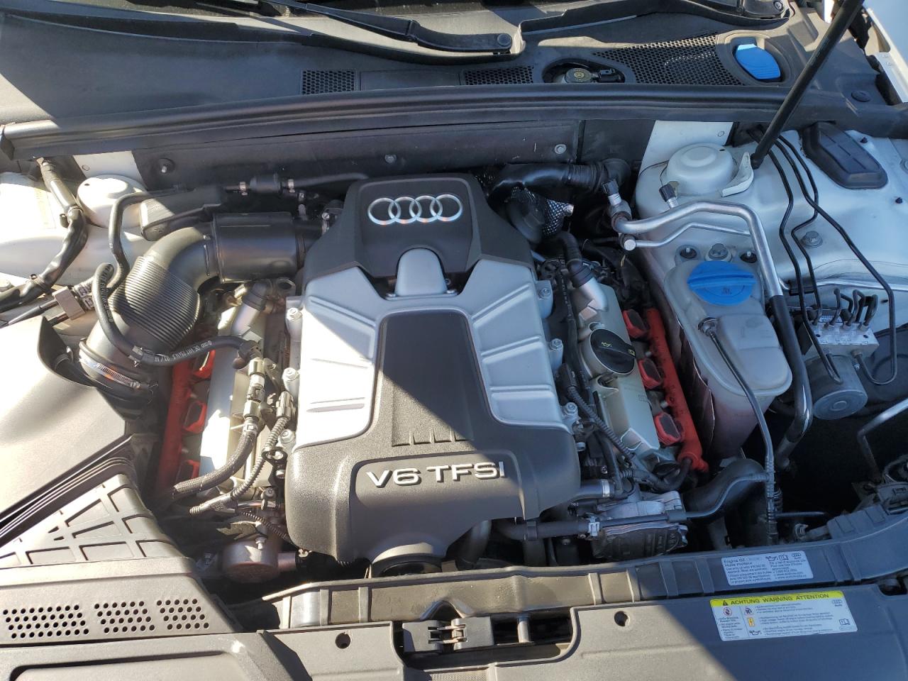 2014 Audi S4 Premium Plus VIN: WAUBGAFL8EA005571 Lot: 87453815