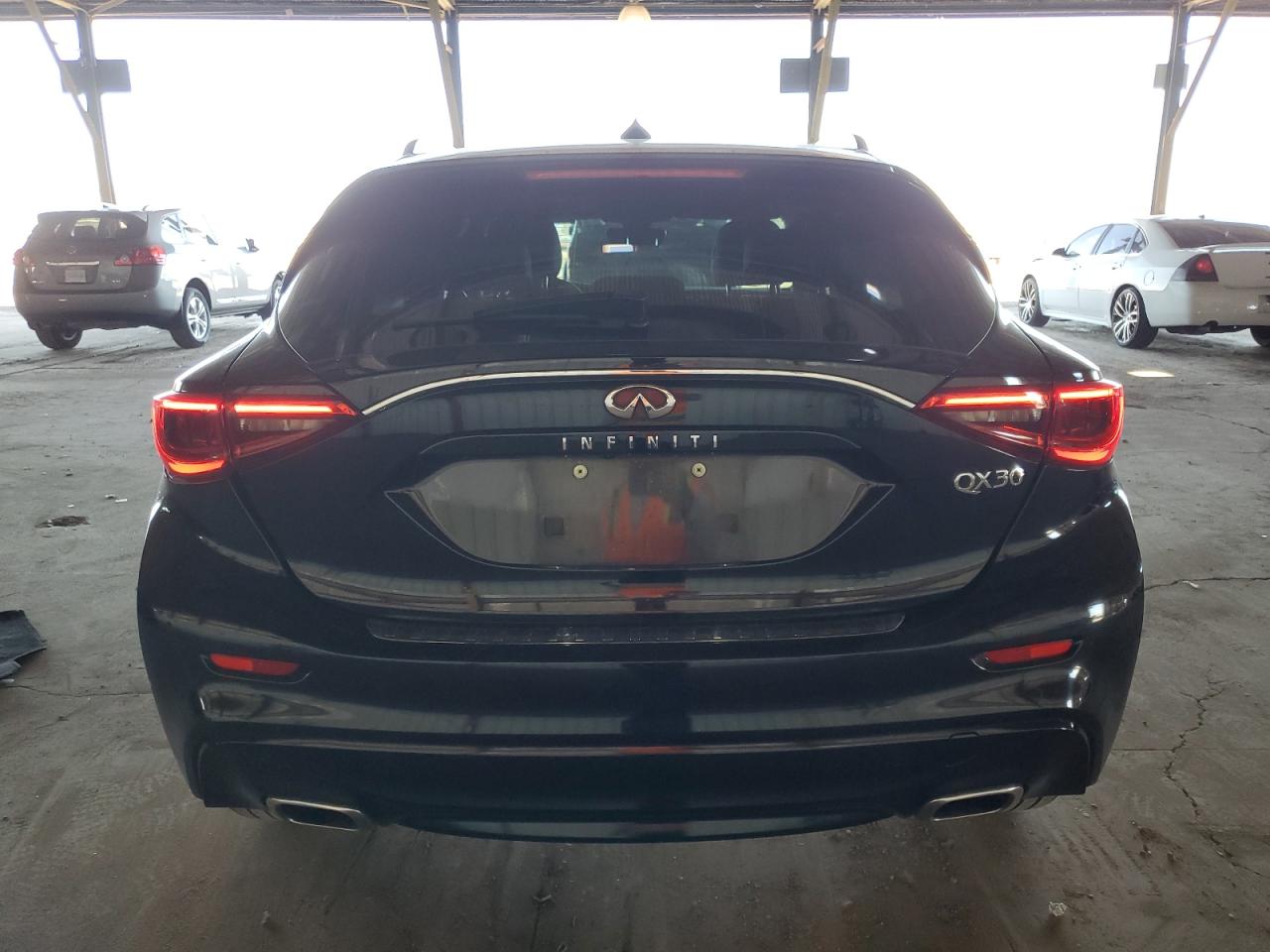 2018 Infiniti Qx30 Pure VIN: SJKCH5CP7JA002915 Lot: 82262015