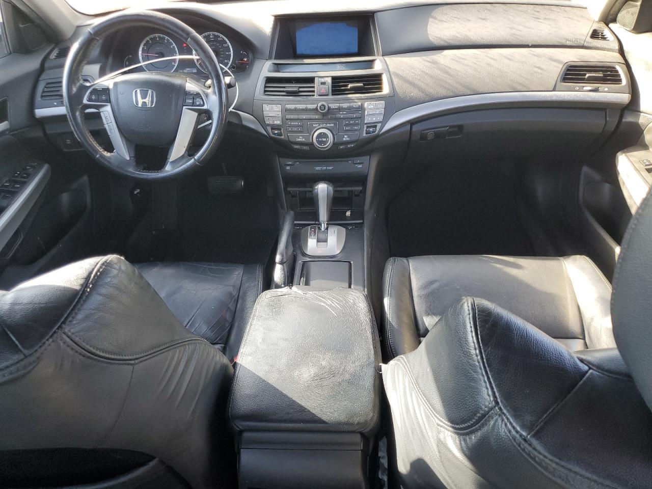 2010 Honda Accord Exl VIN: 1HGCP2F86AA050271 Lot: 84939005