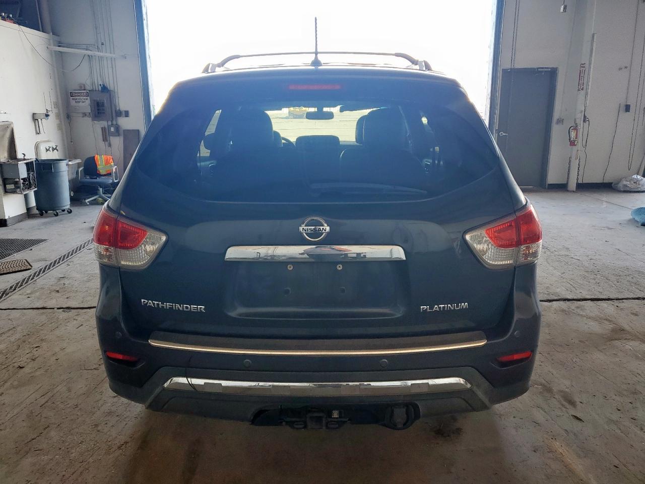 2013 Nissan Pathfinder S VIN: 5N1AR2MN2DC638973 Lot: 81759095