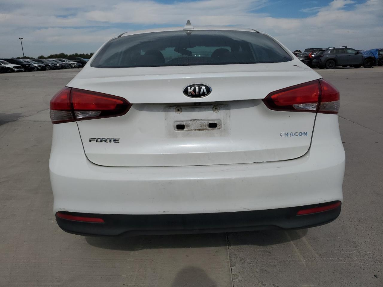 2018 Kia Forte Lx VIN: 3KPFL4A71JE194115 Lot: 87063205