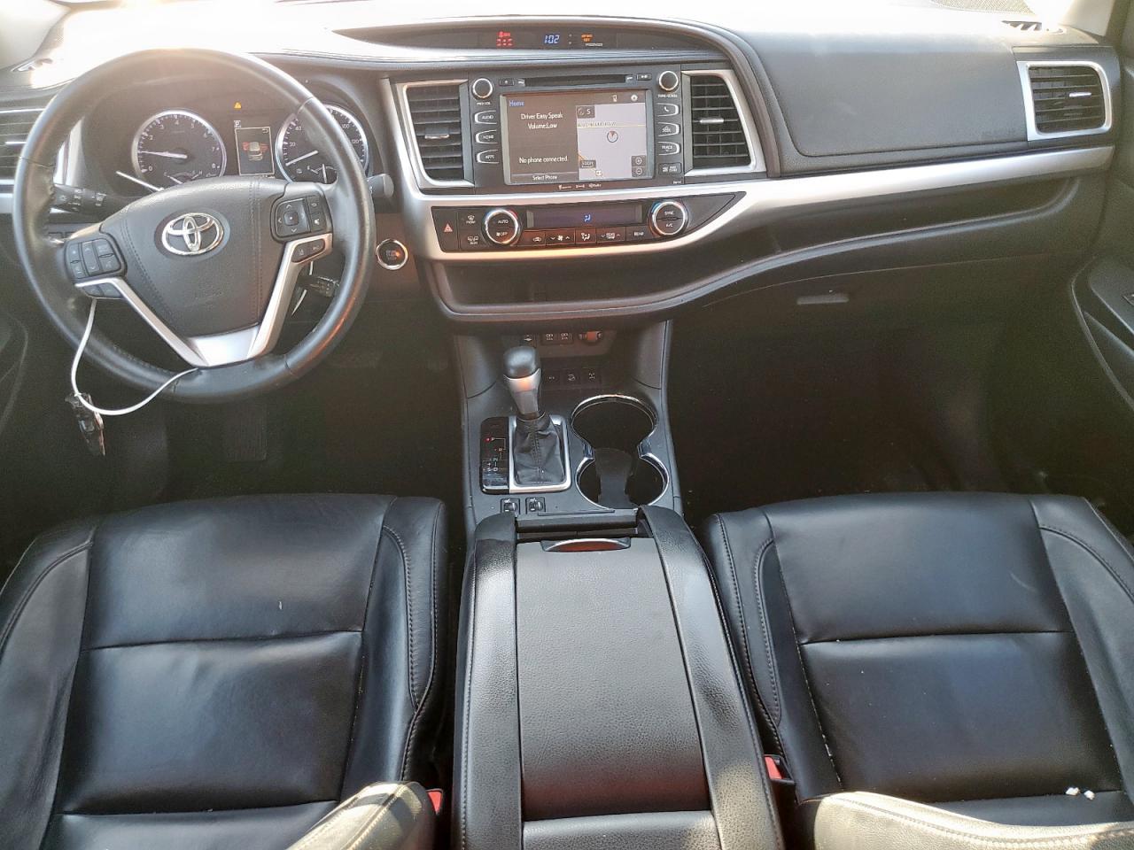 2018 Toyota Highlander Se VIN: 5TDJZRFH2JS892312 Lot: 85932365