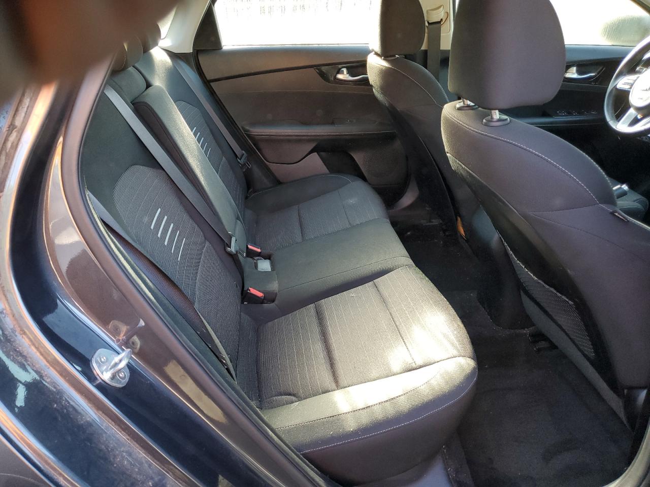 2019 Kia Forte Gt Line VIN: 3KPF34AD0KE113984 Lot: 84603705