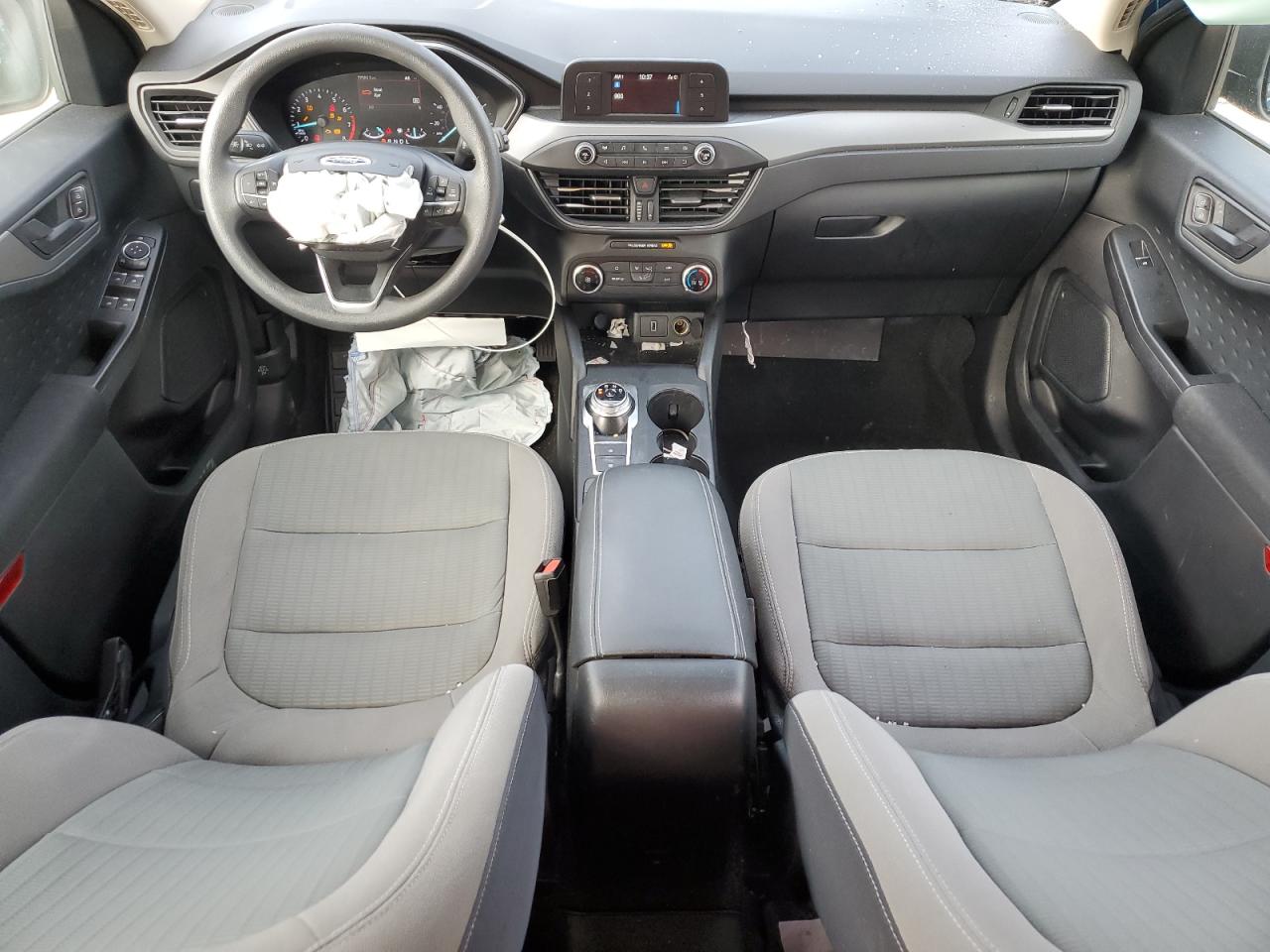 2020 Ford Escape S VIN: 1FMCU0F69LUA69842 Lot: 82360465