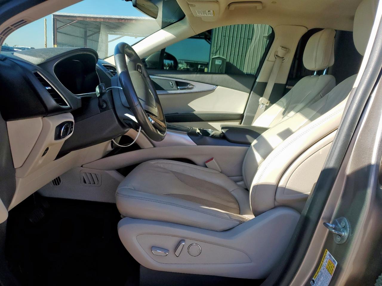 2020 Lincoln Nautilus VIN: 2LMPJ8J9XLBL28052 Lot: 90377815