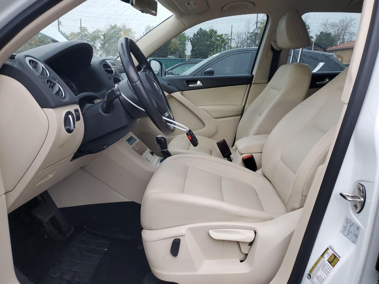 2017 Volkswagen Tiguan S VIN: WVGBV7AX4HK030452 Lot: 85372145