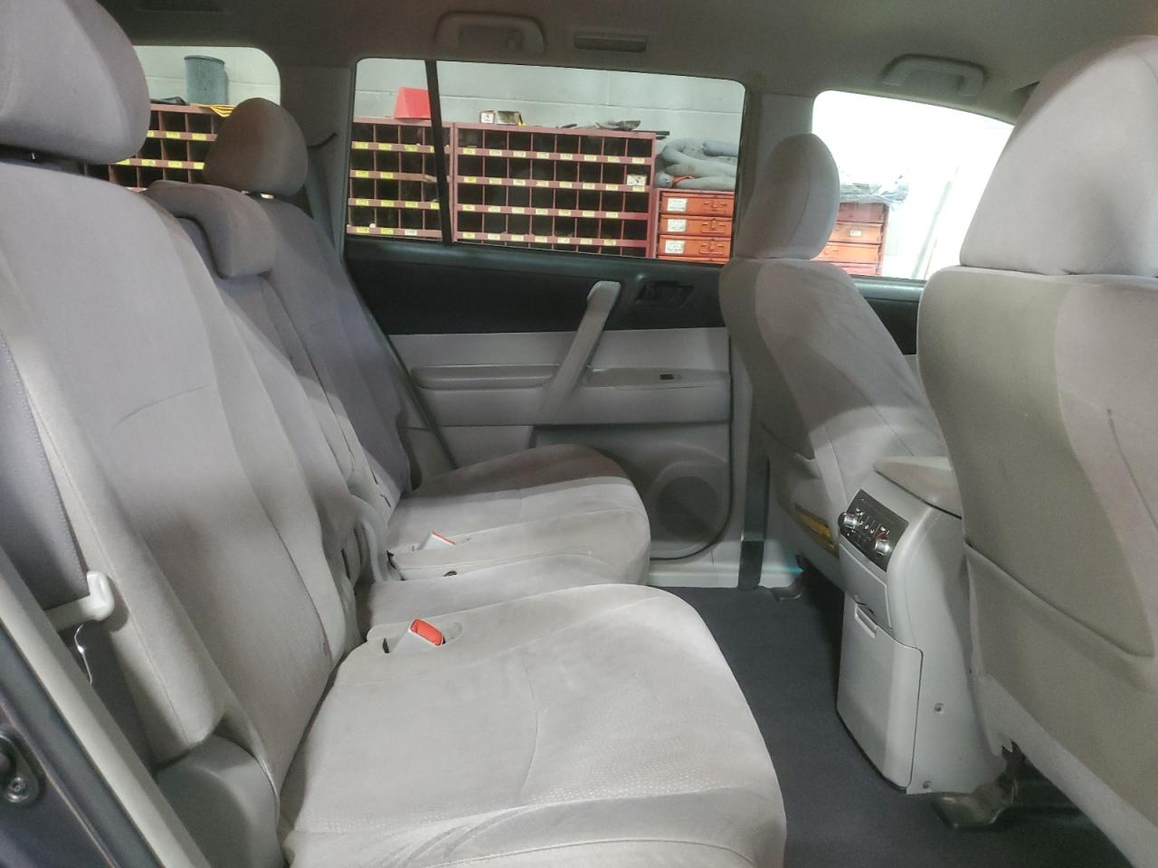 2012 Toyota Highlander Base VIN: 5TDZK3EH4CS059359 Lot: 85905925