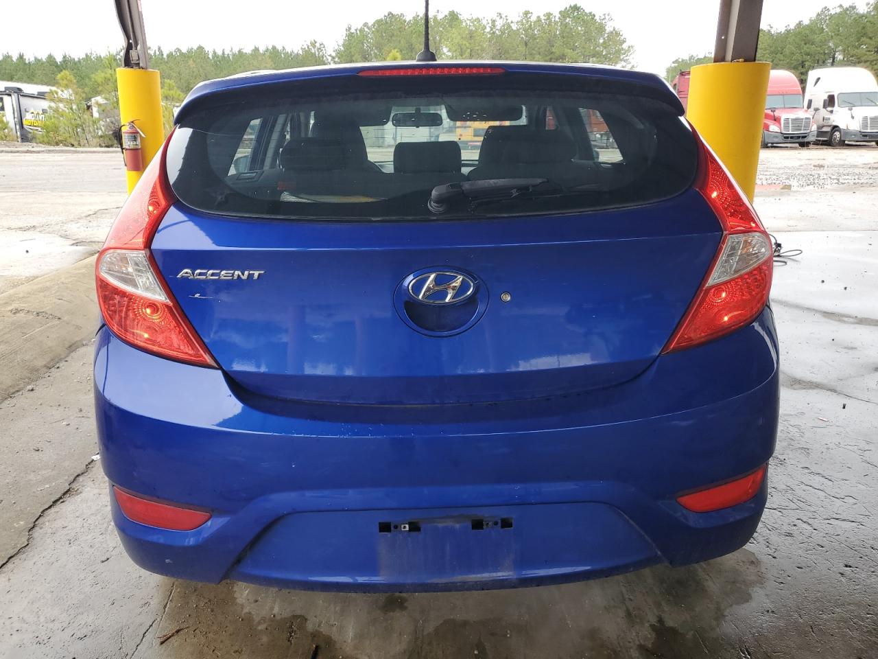 2013 Hyundai Accent Gls VIN: KMHCU5AE3DU062088 Lot: 90092965