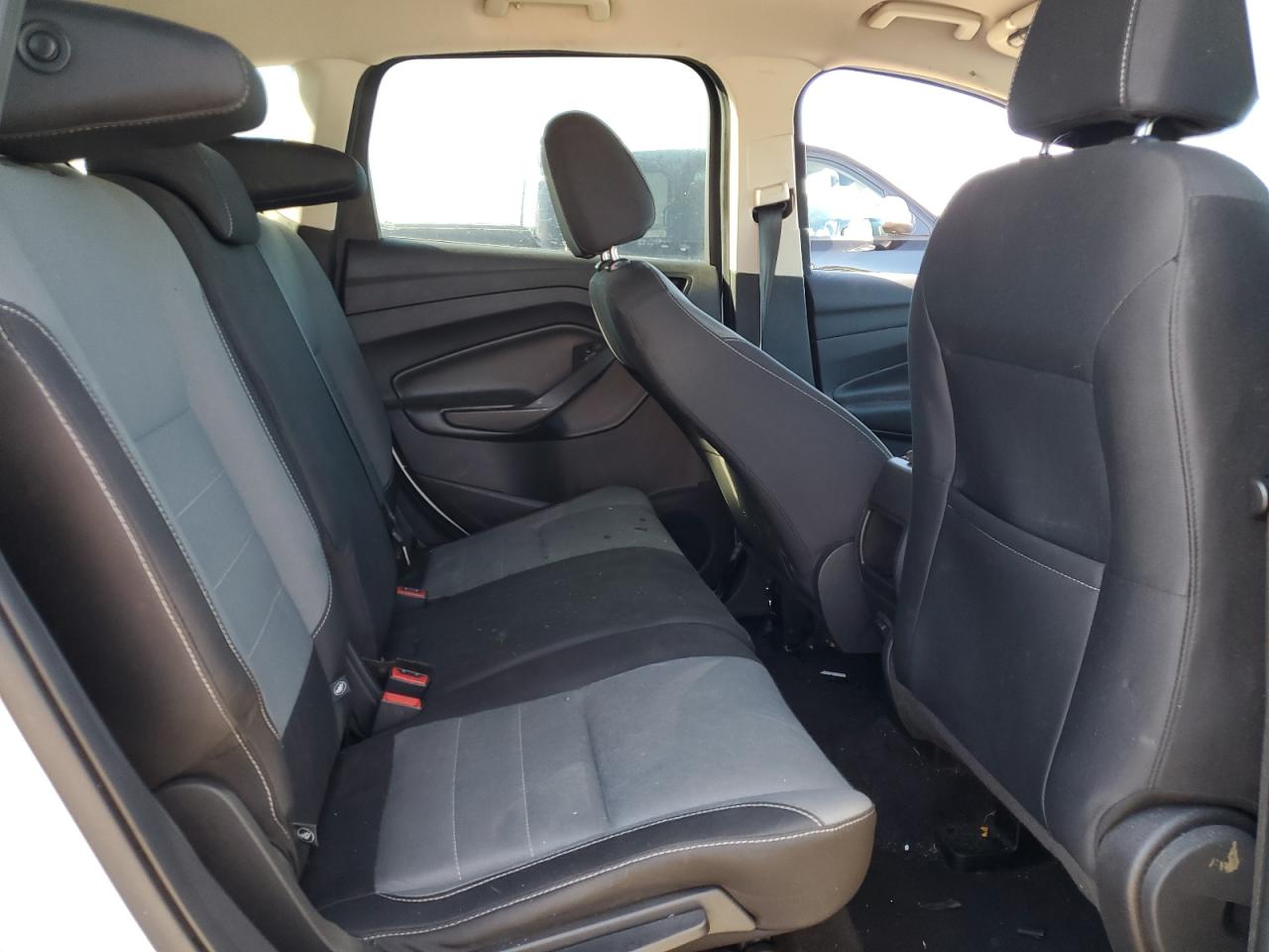 2017 Ford Escape S VIN: 1FMCU0F73HUE74613 Lot: 85577905