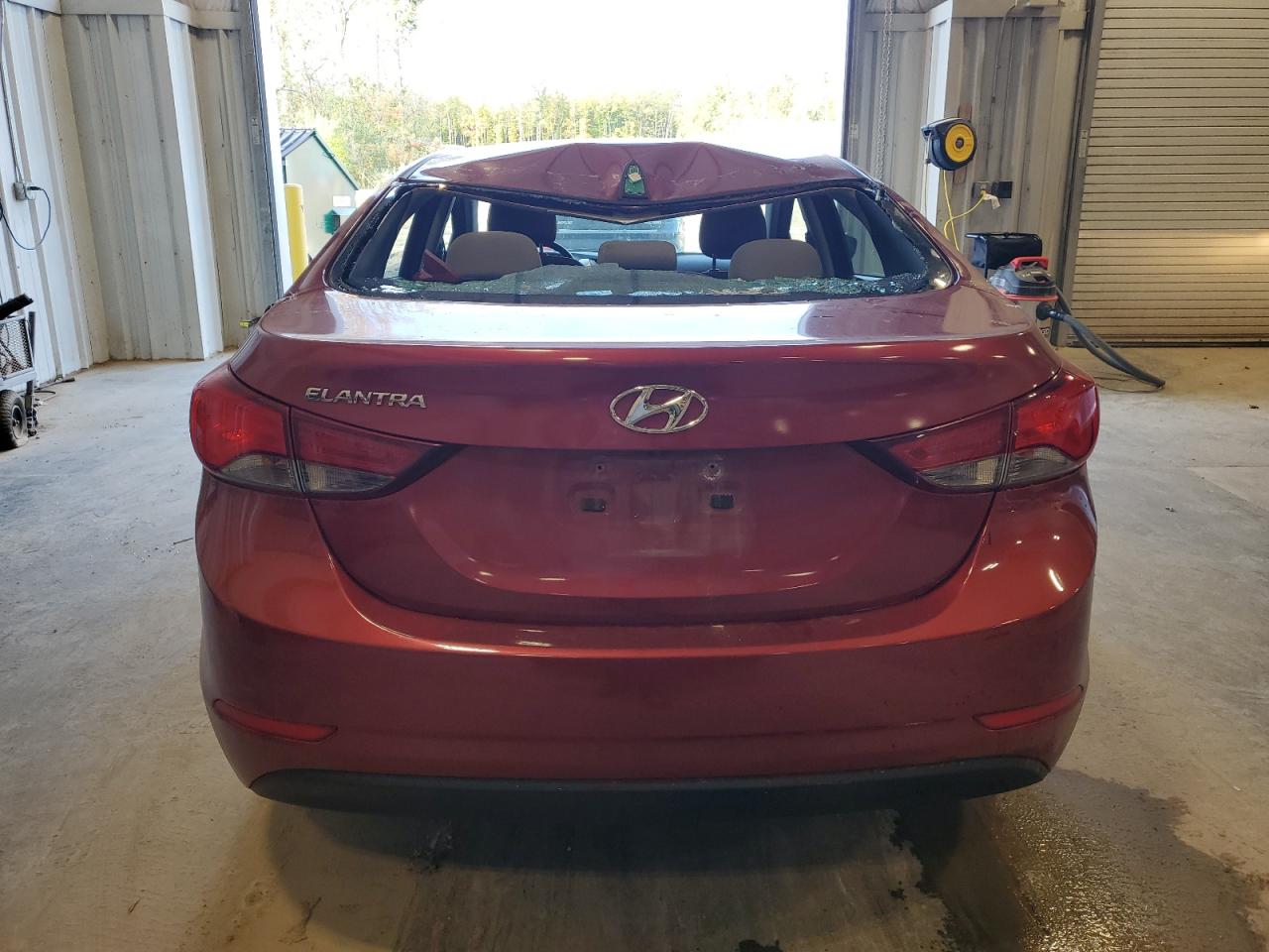 2016 Hyundai Elantra Se VIN: 5NPDH4AE7GH777042 Lot: 86123145