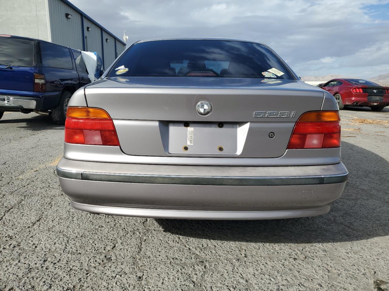 1997 BMW 528 I Automatic VIN: WBADD6329VBW20666 Lot: 86123025