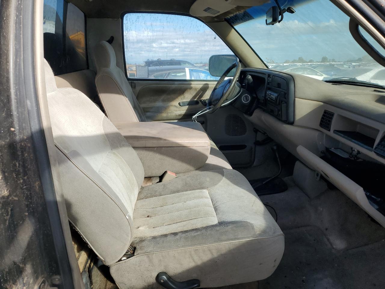 1996 Dodge Ram 1500 VIN: 1B7HF16Z9TS558130 Lot: 84706415