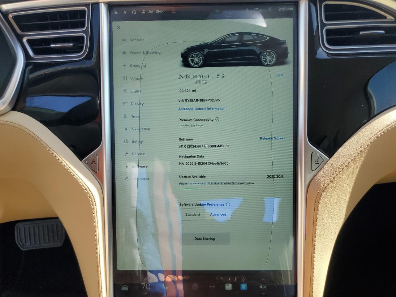 2014 Tesla Model S VIN: 5YJSA1H16EFP32795 Lot: 85000675