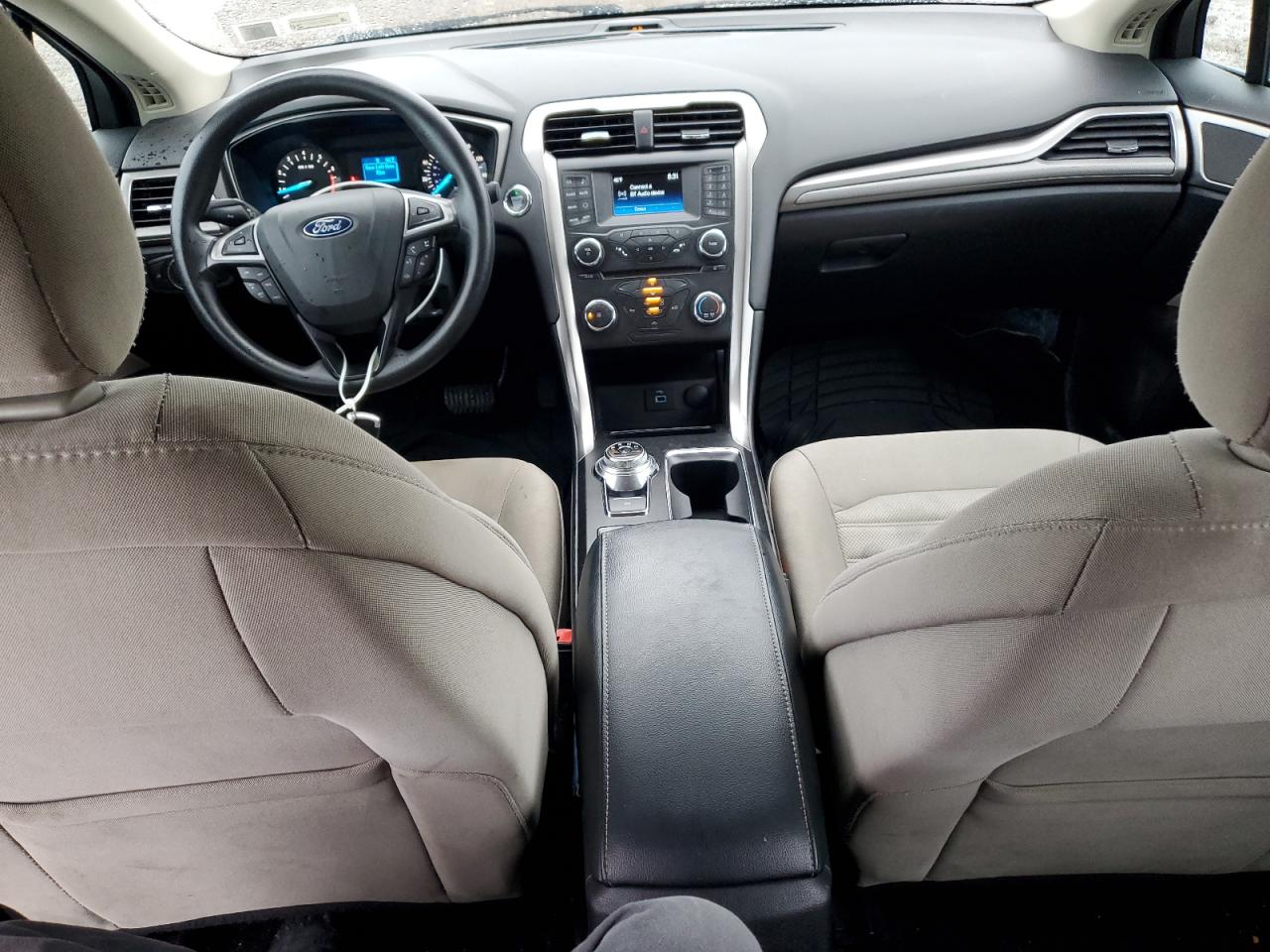 2018 Ford Fusion S VIN: 3FA6P0G70JR170553 Lot: 89444635