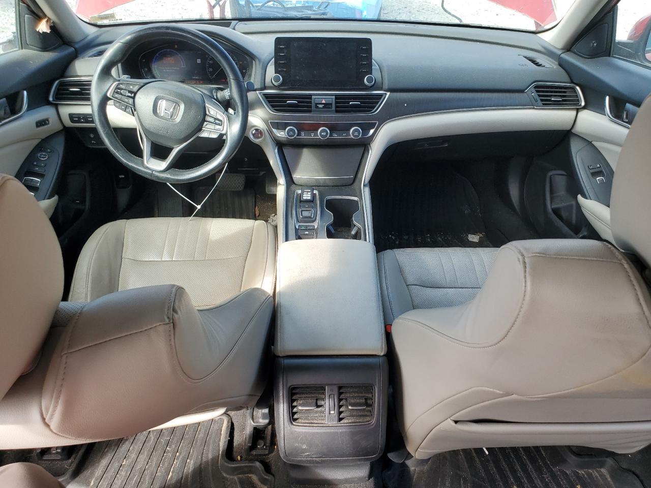 2018 Honda Accord Touring Hybrid VIN: 1HGCV3F95JA011594 Lot: 84818405