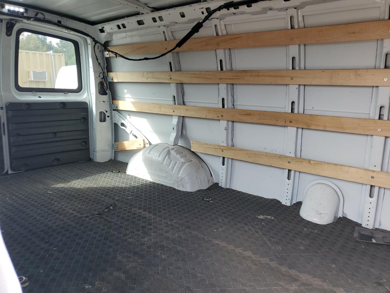 2023 Chevrolet Express G2500 VIN: 1GCWGAFP0P1167463 Lot: 84646645