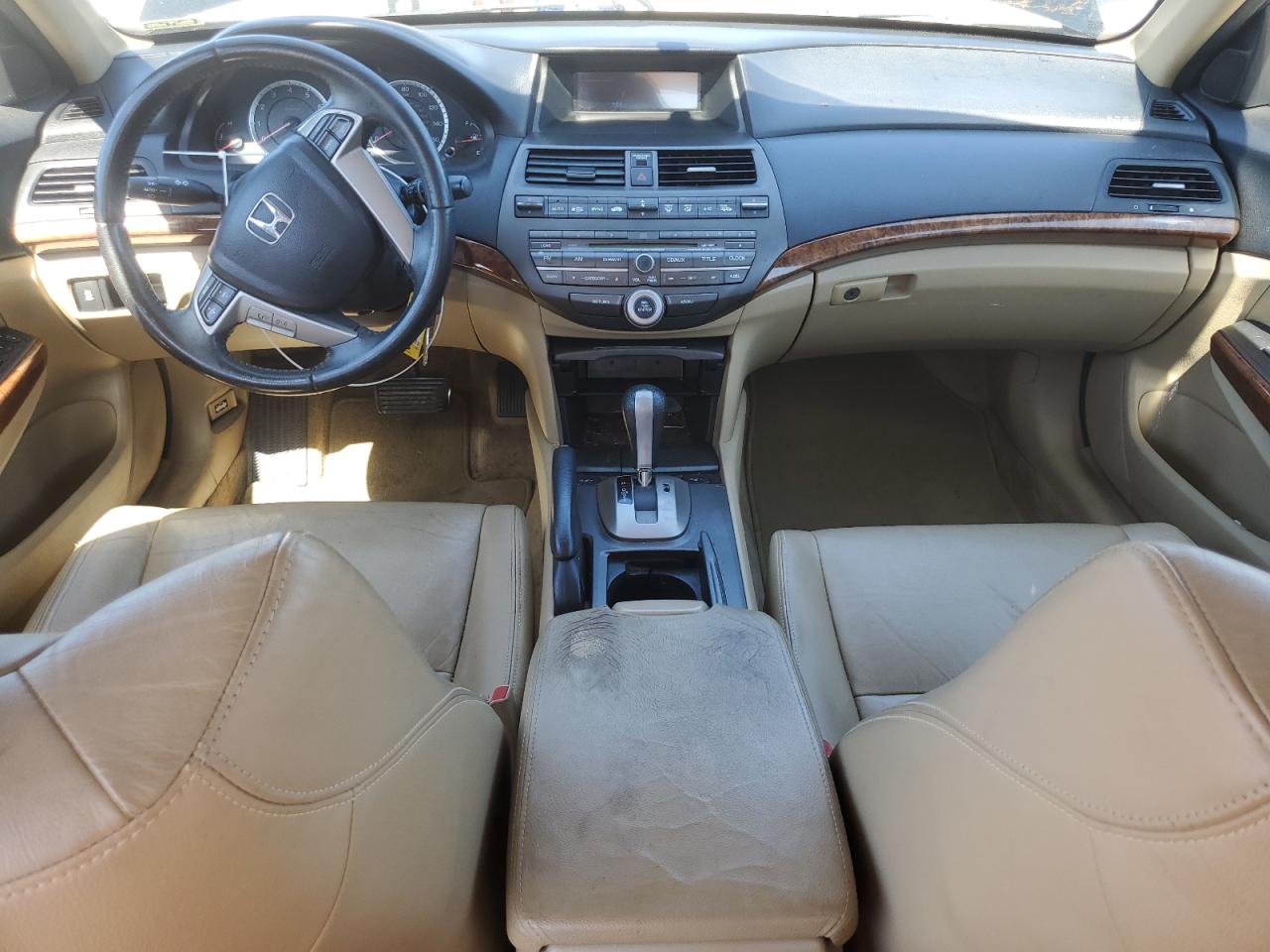 2011 Honda Accord Exl VIN: 1HGCP2F88BA044344 Lot: 85582185