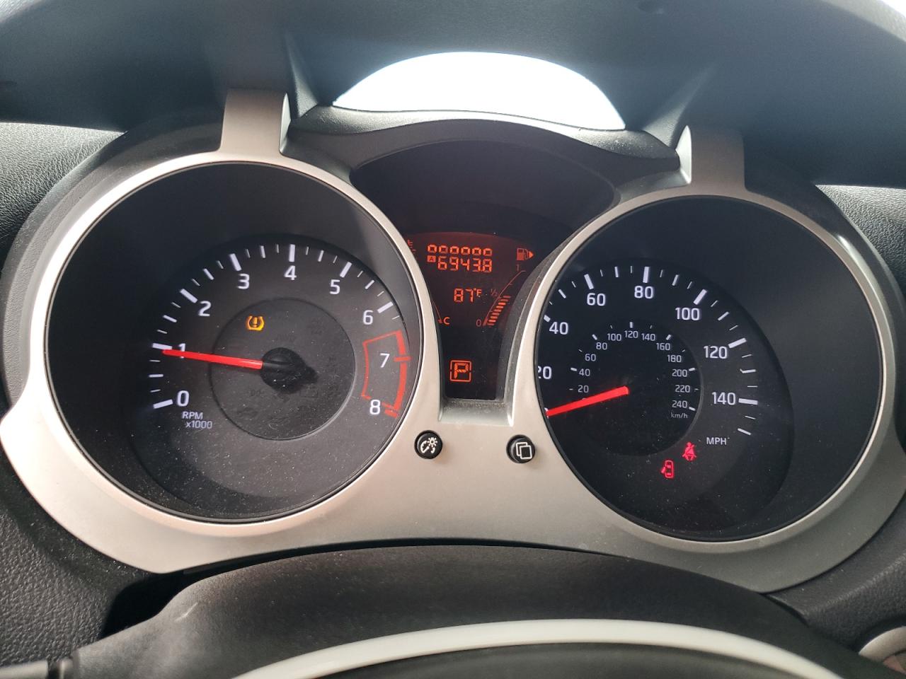 2014 Nissan Juke S VIN: JN8AF5MR4ET359502 Lot: 85597365