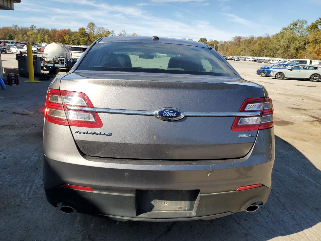 2014 Ford Taurus Sel VIN: 1FAHP2E88EG174010 Lot: 87205345