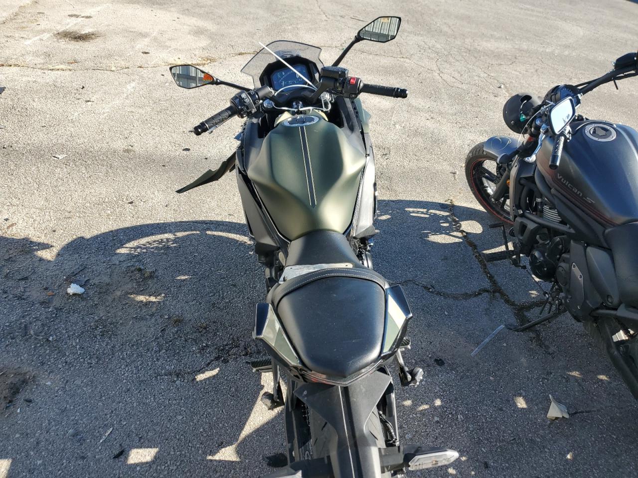 2024 Kawasaki Ex650 R VIN: ML5EXER15RDAD5917 Lot: 87200575