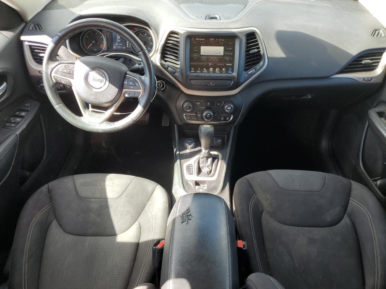 2015 Jeep Cherokee Latitude VIN: 1C4PJMCB8FW641452 Lot: 86244535