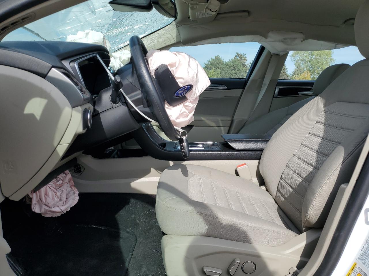 2020 Ford Fusion Se VIN: 3FA6P0HD9LR255298 Lot: 84657825