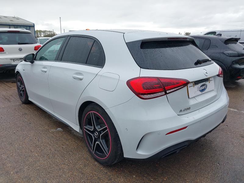 2022 MERCEDES-BENZ A 200 AMG LINE ED EXECUTI 