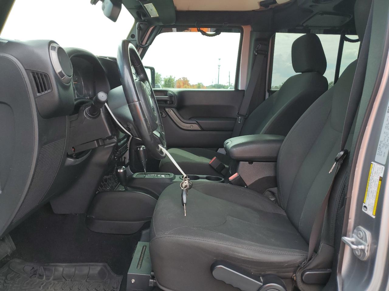 2015 Jeep Wrangler Unlimited Sport VIN: 1C4BJWDG3FL701946 Lot: 84731055