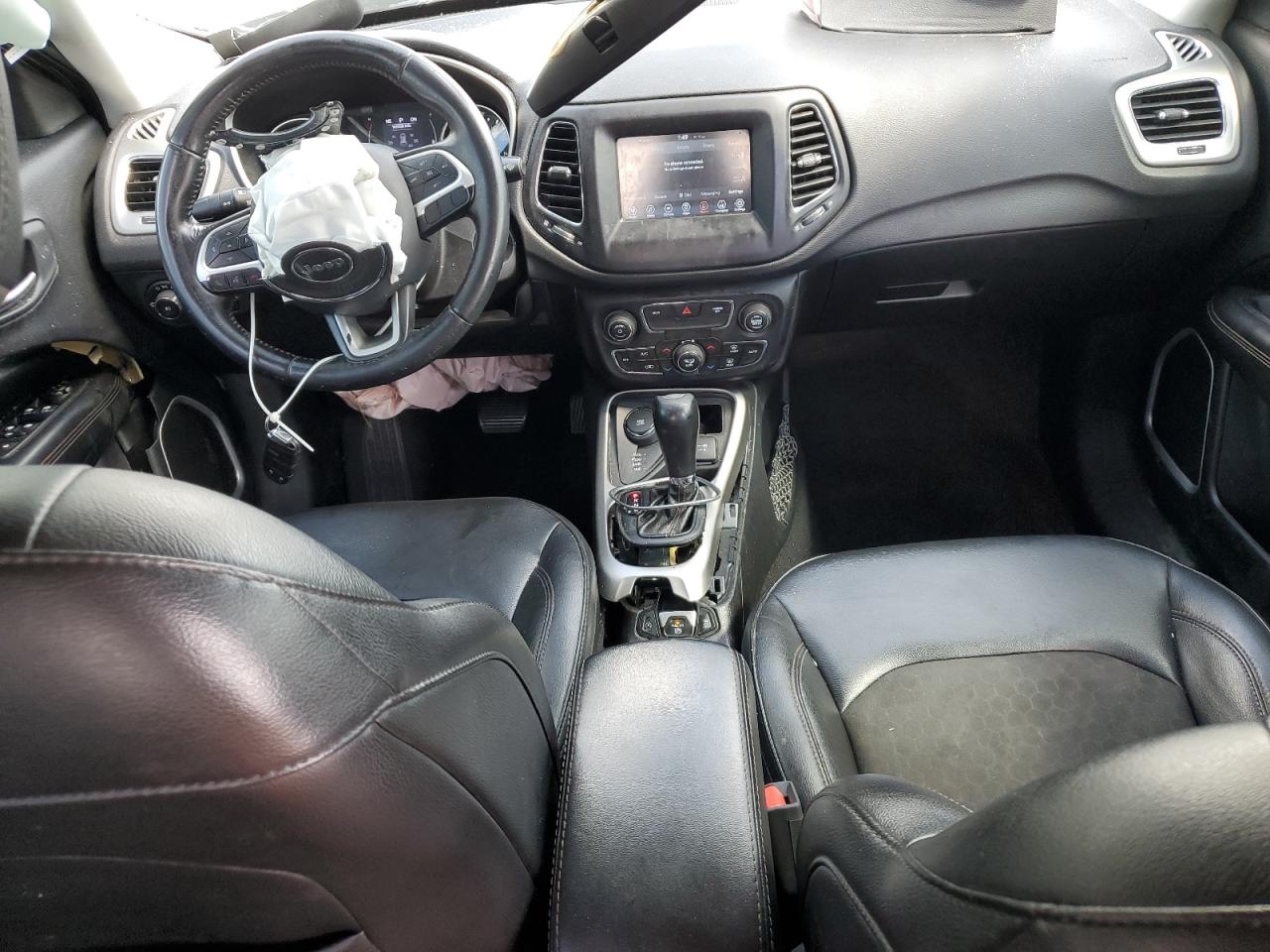 2019 Jeep Compass Latitude VIN: 3C4NJDBB5KT748466 Lot: 82354155