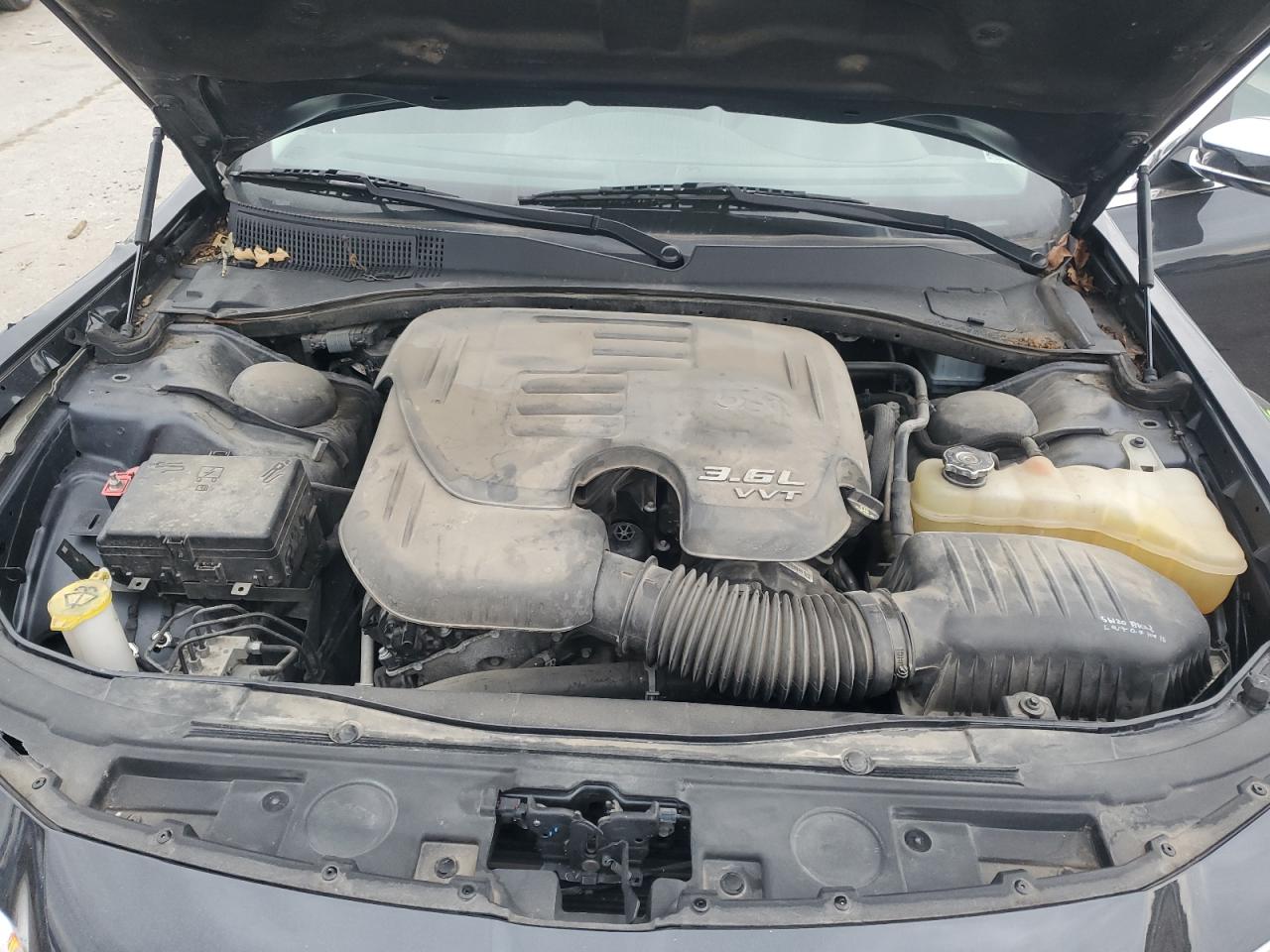 2018 Chrysler 300 Limited VIN: 2C3CCAKG9JH300416 Lot: 86305815